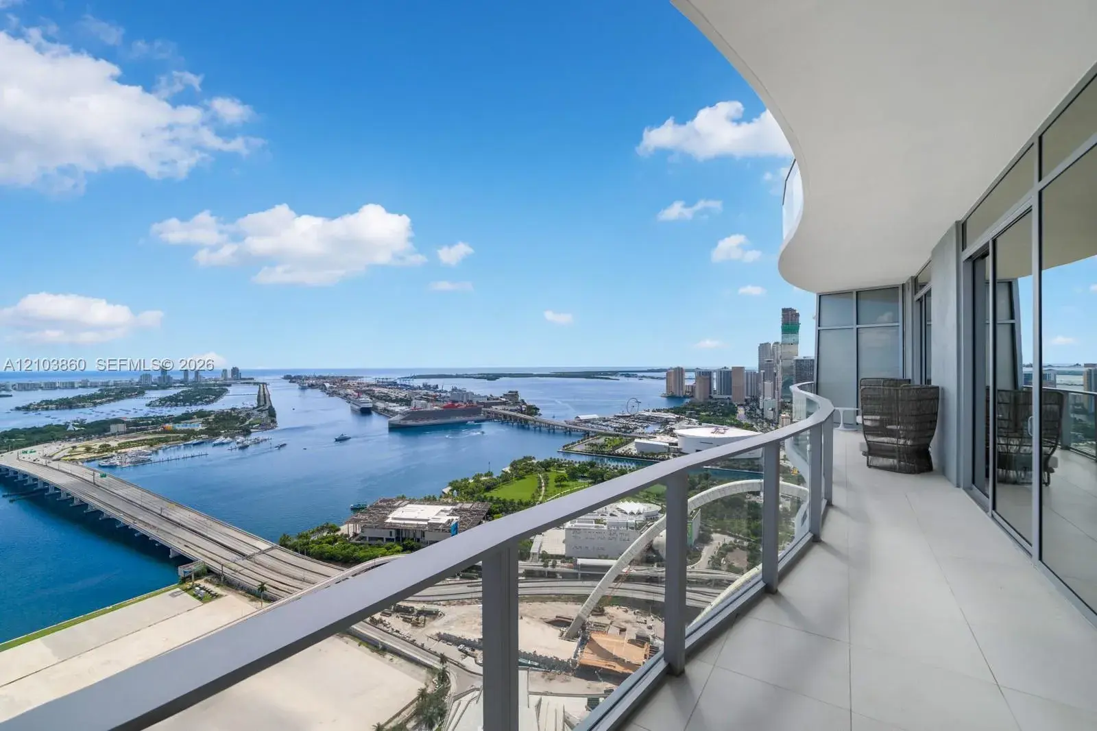 1400 Biscayne Boulevard # 4902, Miami FL 33132