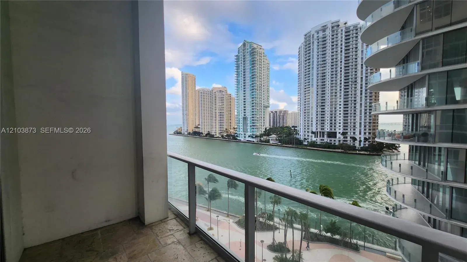 300 S Biscayne Blvd # 808, Miami FL 33131