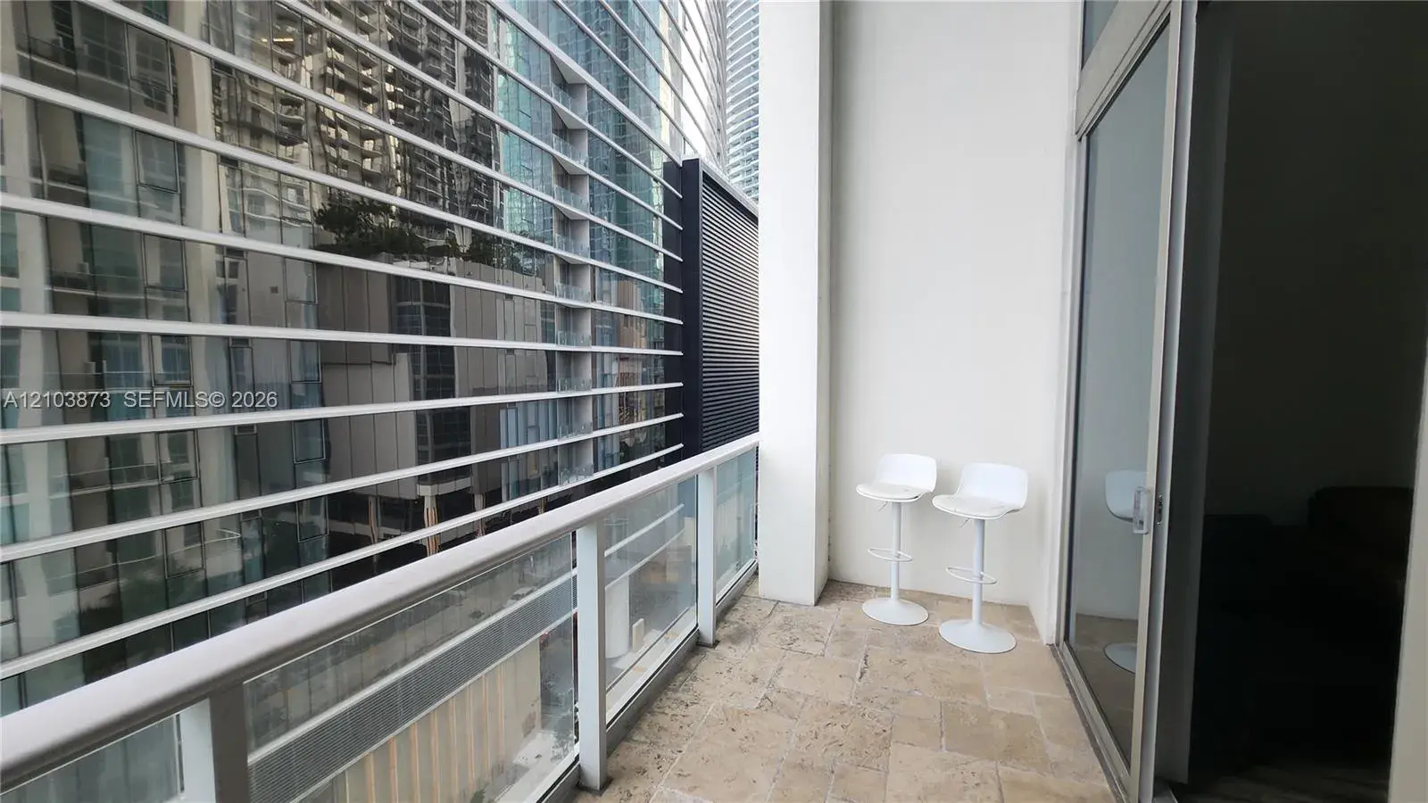 300 S Biscayne Blvd # 808, Miami FL 33131