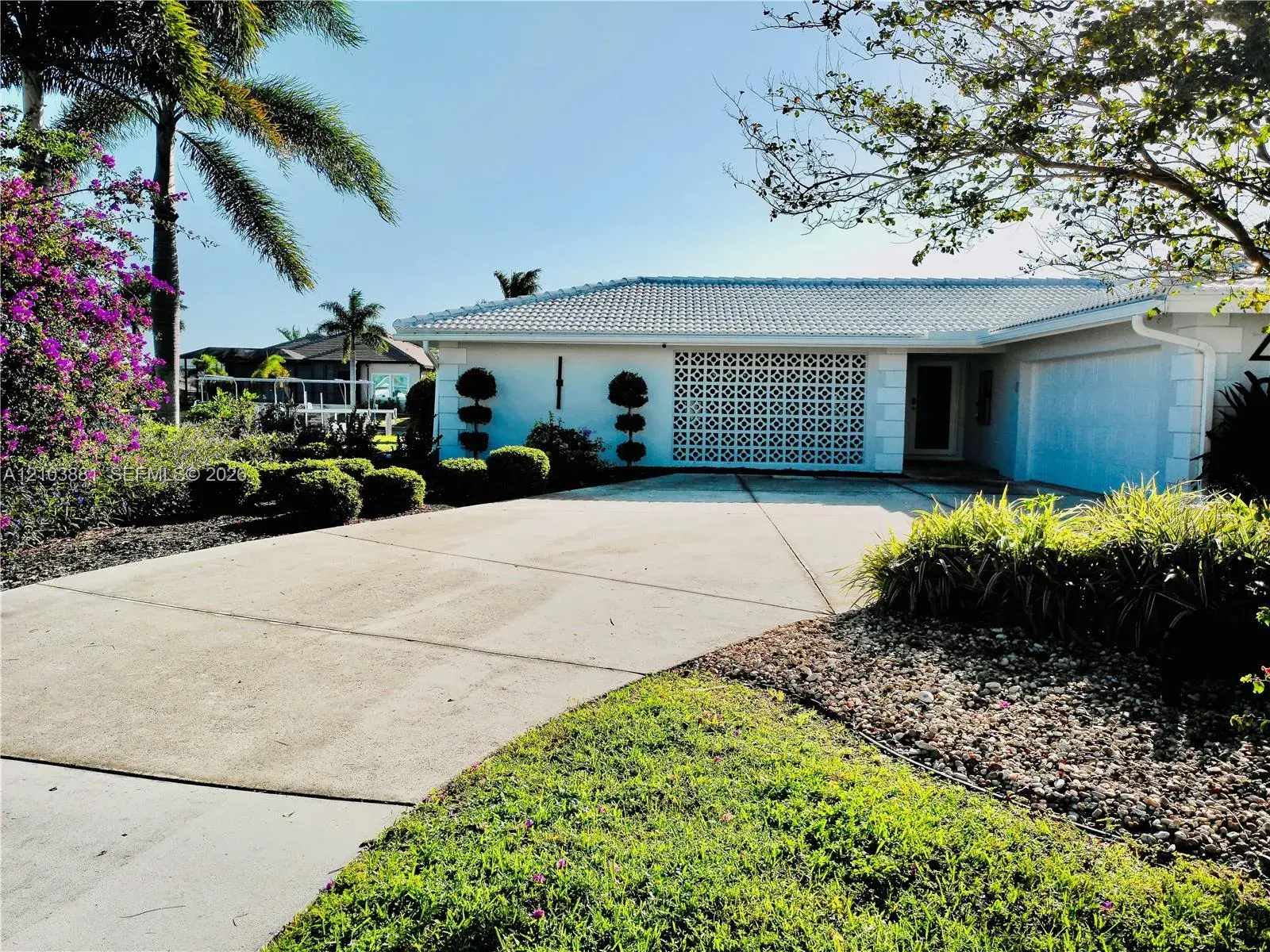 3 bedroom 2 bath Residential for sale at 48 N HIBISCUS DR, Punta Gorda FL 33950