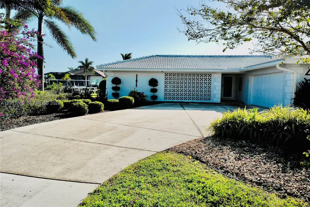 48 N HIBISCUS DR, Punta Gorda FL 33950