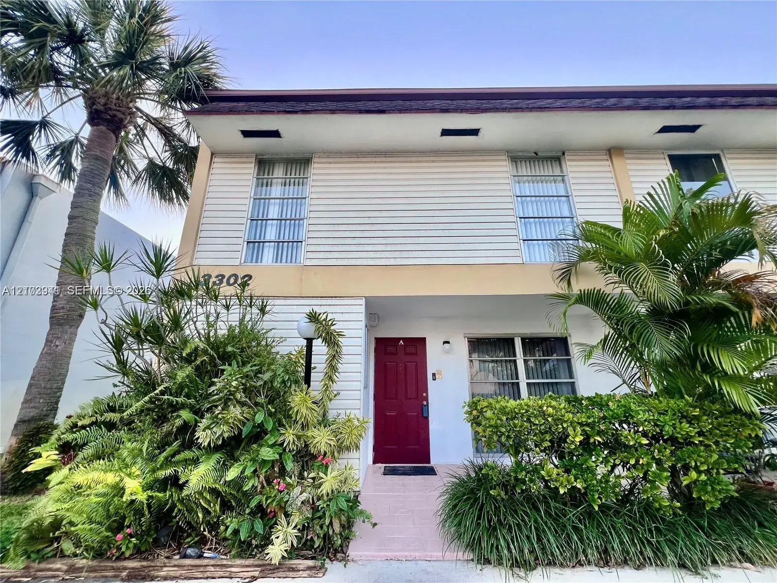 4 bedroom 2 bath Residential for sale at 3302 Farragut St # 5A, Hollywood FL 33021