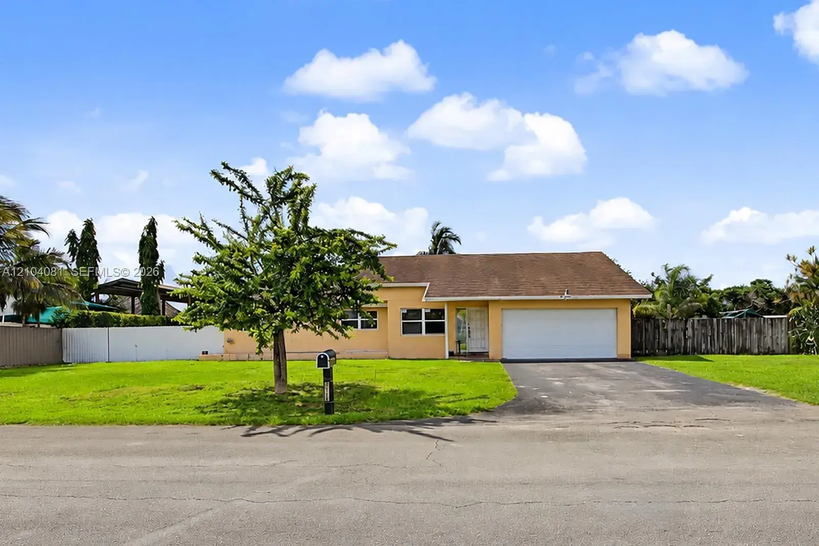 4 bedroom 2 bath Residential for sale at 28702 SW 163rd Ct, Homestead FL 33033