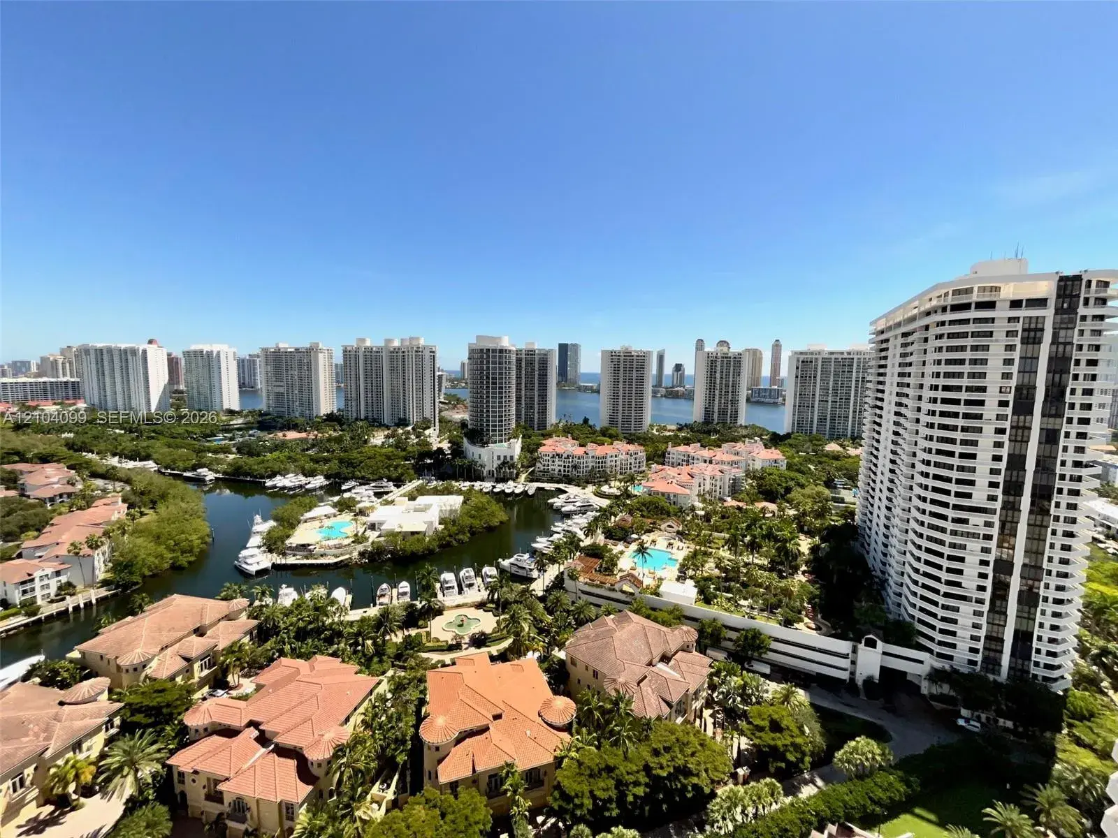 3 bedroom 2 bath Residential Lease for rent at 1000 W Island Blvd # 2707, Aventura FL 33160