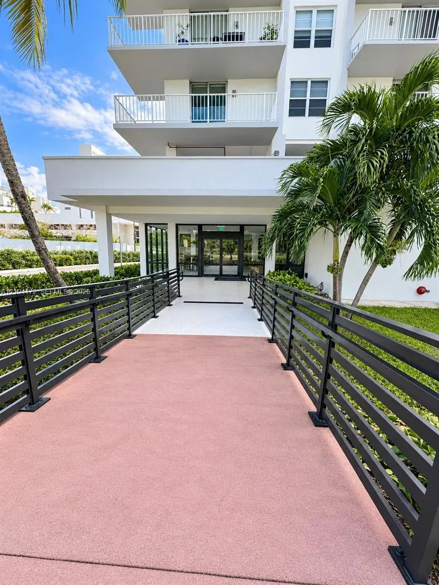 2829 Indian Creek Dr # 410, Miami Beach FL 33140