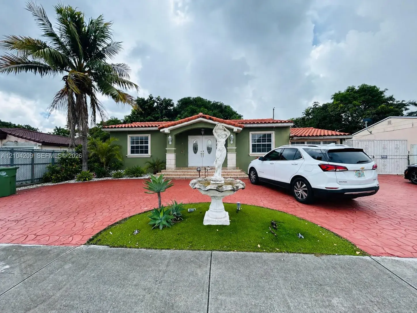 160 W 53rd Ter, Hialeah FL 33012