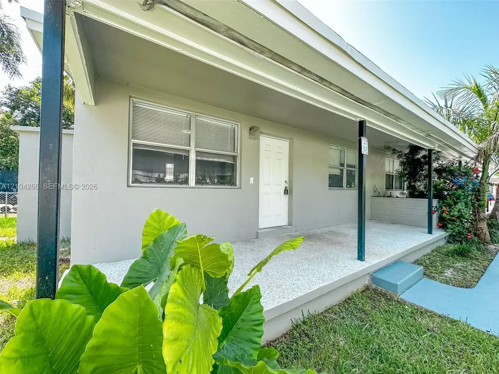 250 NW 82nd Ter, Miami FL 33150