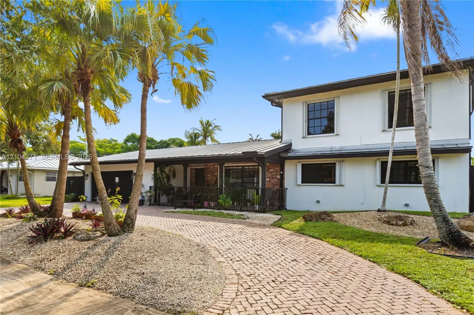 1121 SW 75th Ave, Plantation FL 33317