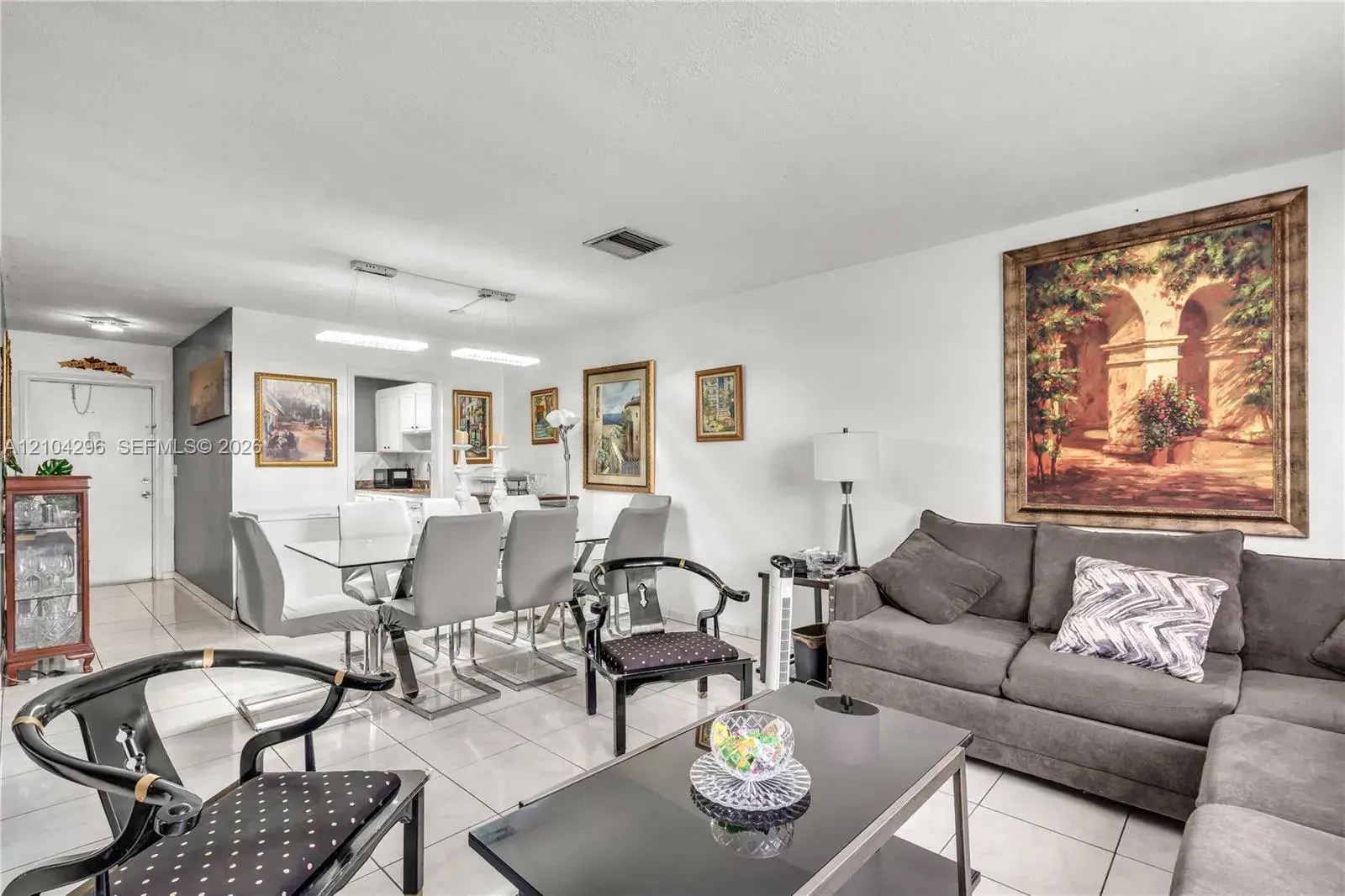 2 bedroom 1 bath Residential for sale at 515 S Crescent Dr # 107, Hollywood FL 33021