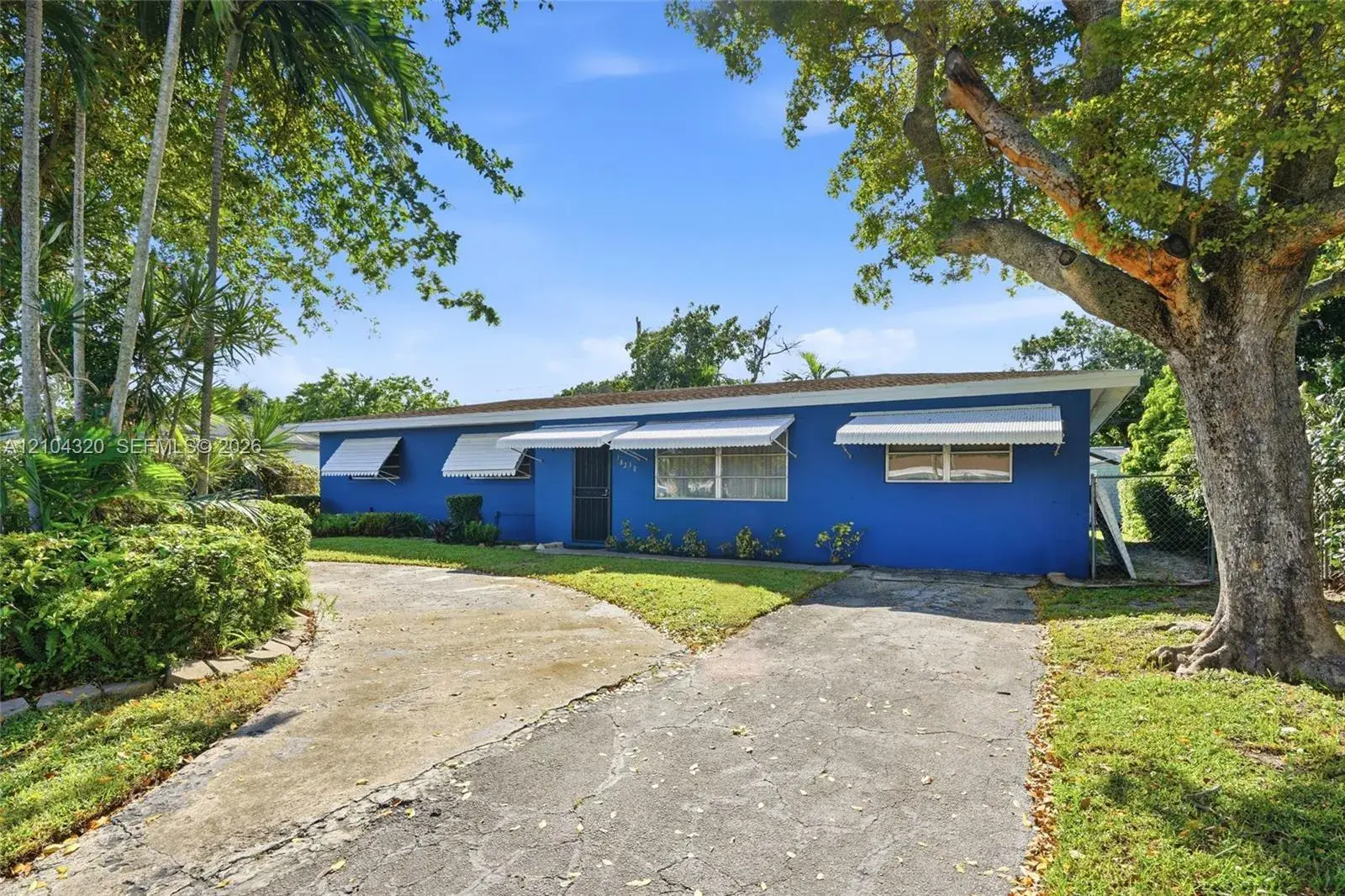 4 bedroom 2 bath Residential for sale at 18210 NW 5th Ave, Miami Gardens FL 33169