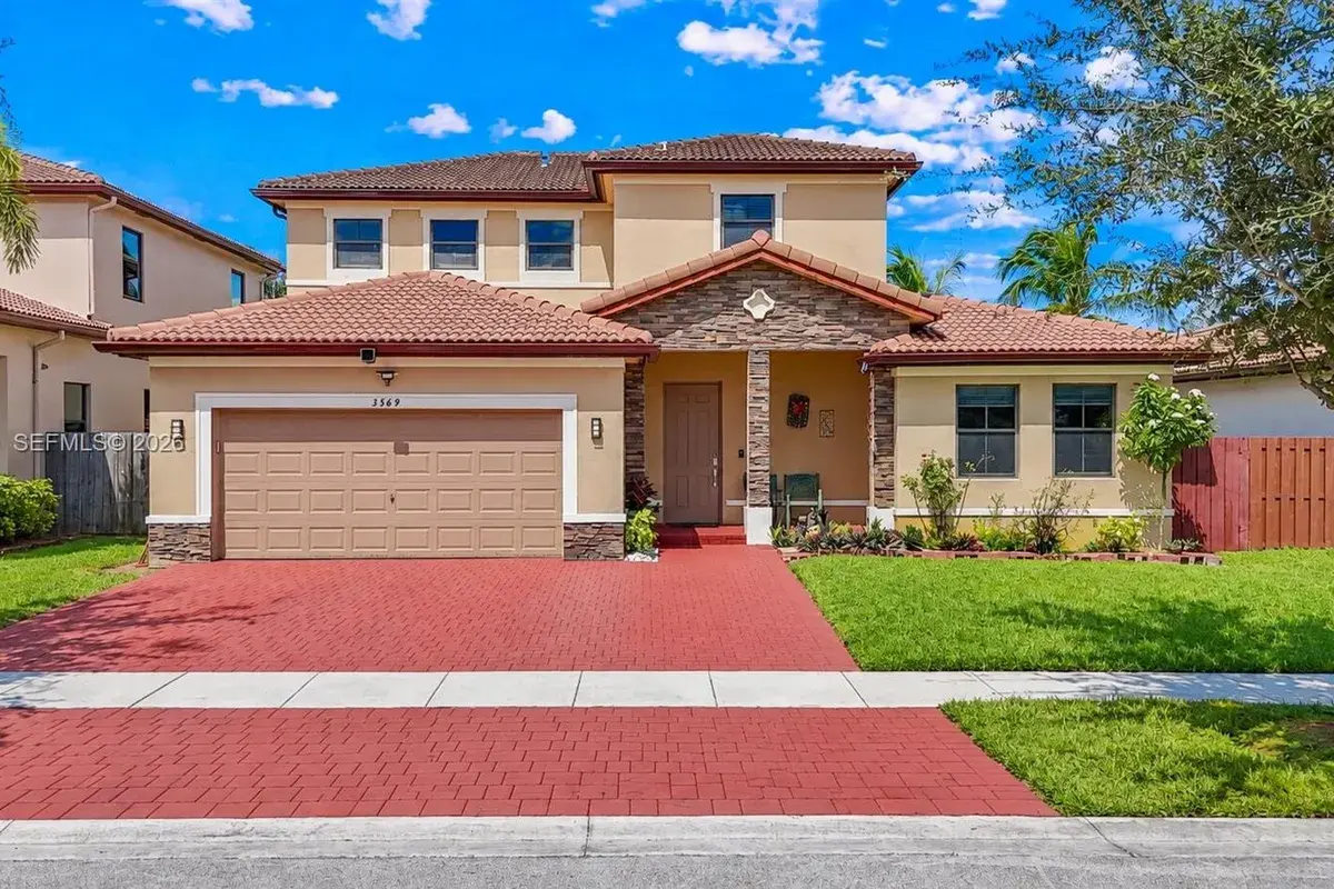 3669 SE 2nd Ct, Homestead FL 33033
