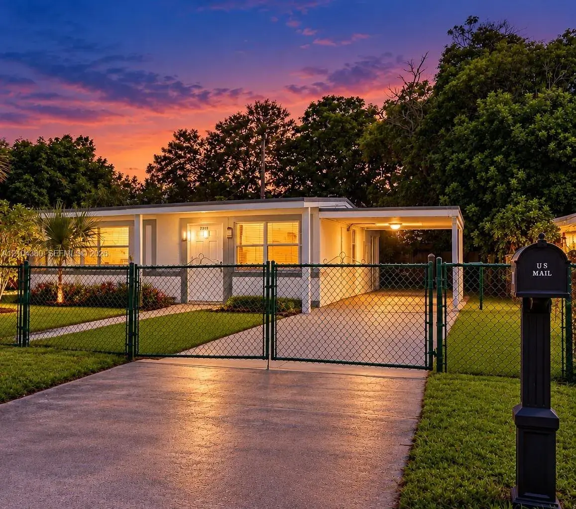 4 bedroom 2 bath Residential Lease for rent at 2312 NW 14th St # 0, Fort Lauderdale FL 33311