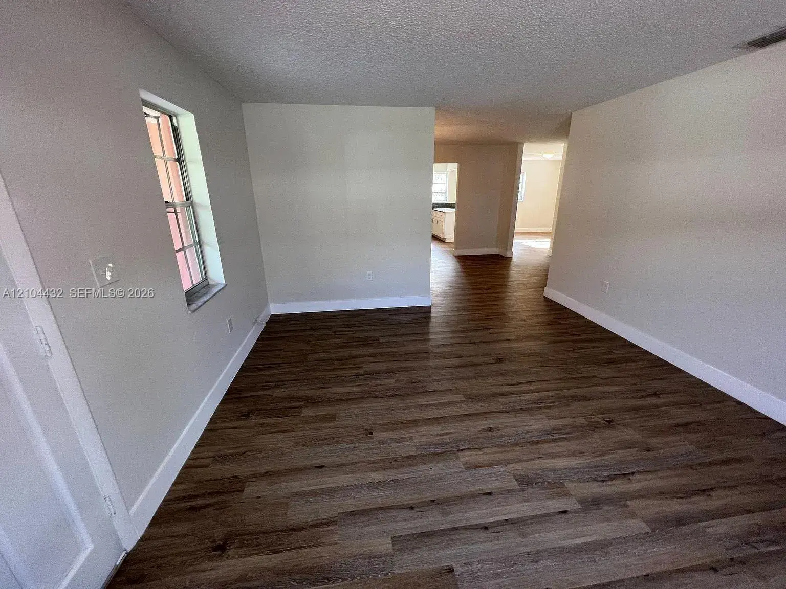 2790 SW 26th St, Miami FL 33133