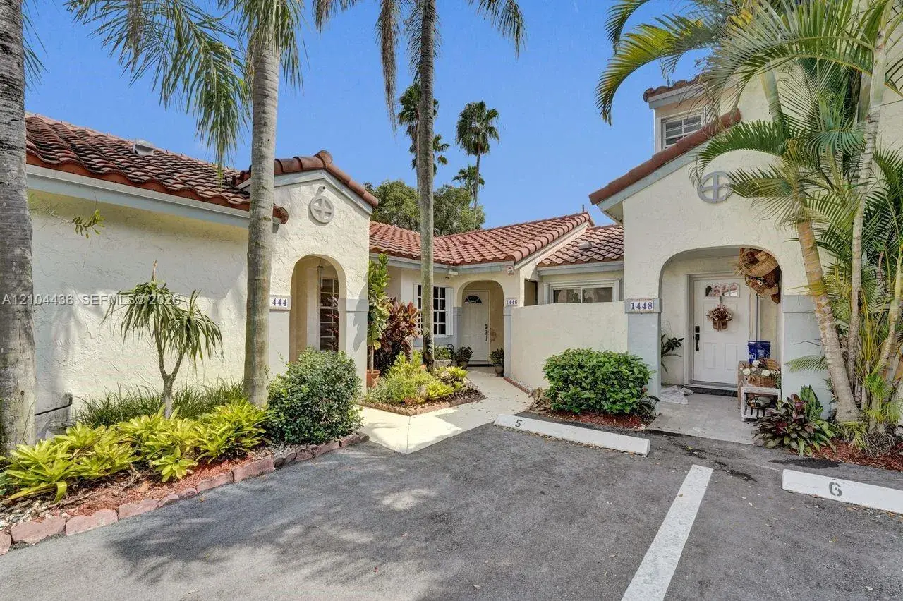 3 bedroom 2 bath Residential for sale at 1446 Springside Dr, Weston FL 33326