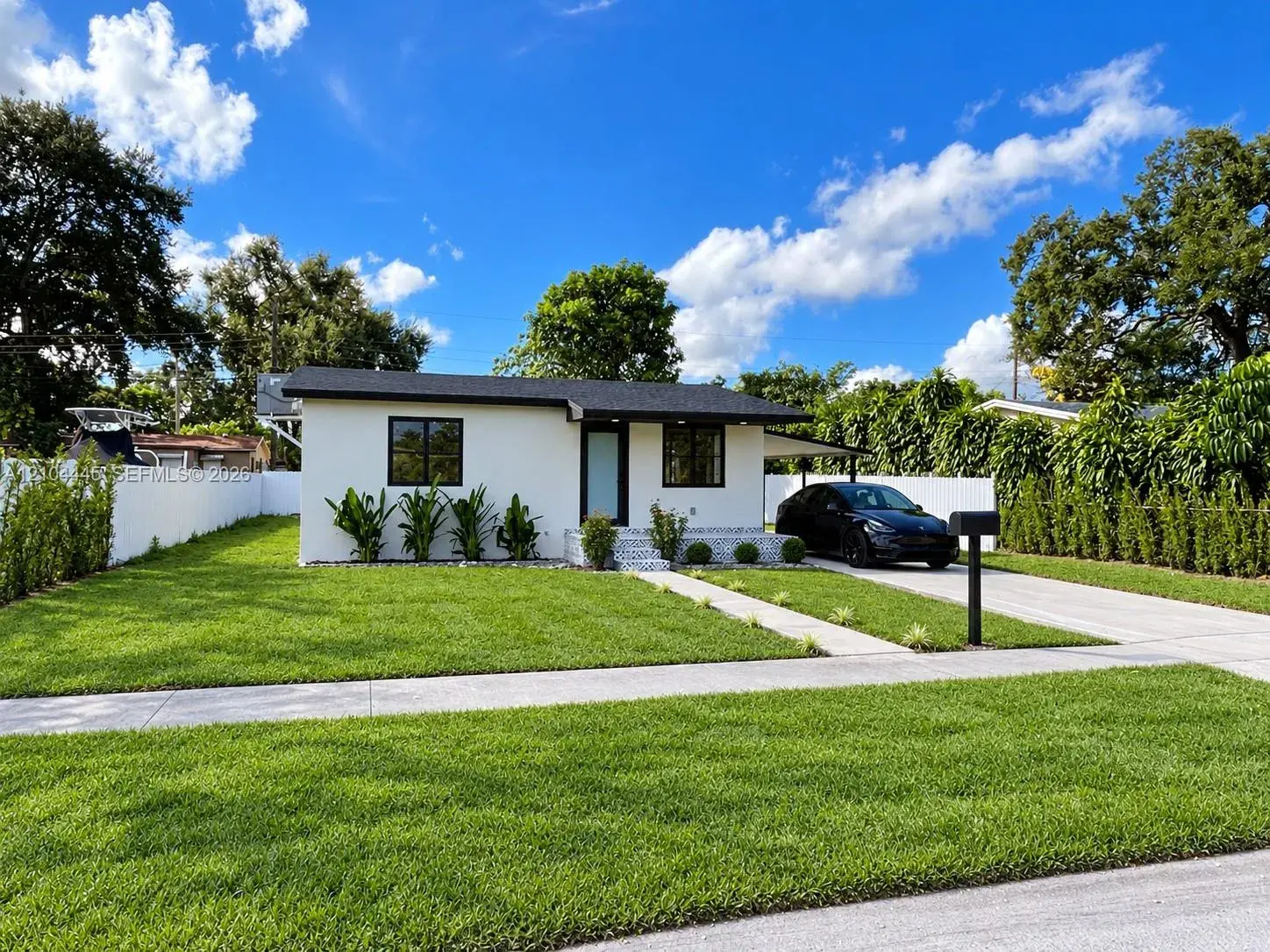 3 bedroom 1 bath Residential for sale at 6420 Franklin St, Hollywood FL 33024
