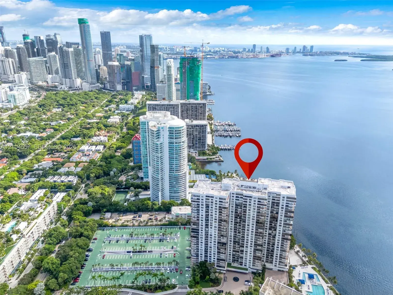 1 bedroom 1 bath Residential for sale at 2333 Brickell Ave # 1808, Miami FL 33129