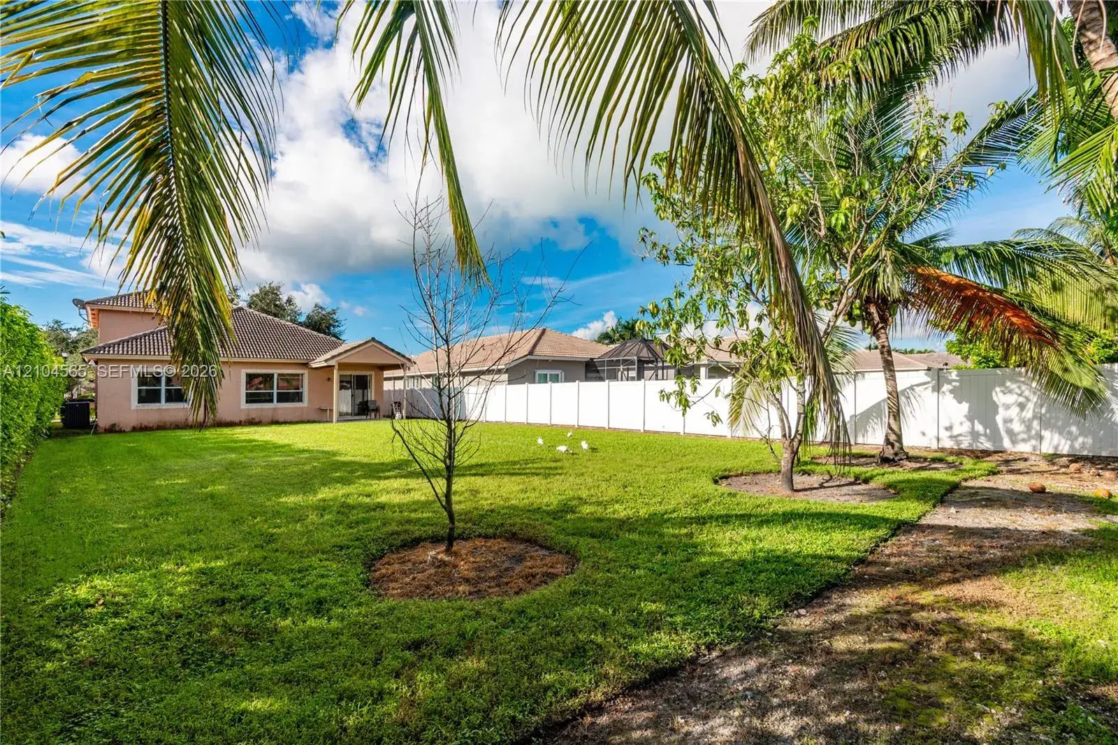 15203 SW 52nd St, Miramar FL 33027
