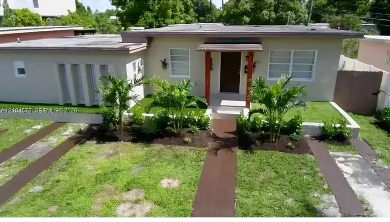 61 SW 55th Ave, Miami FL 33134