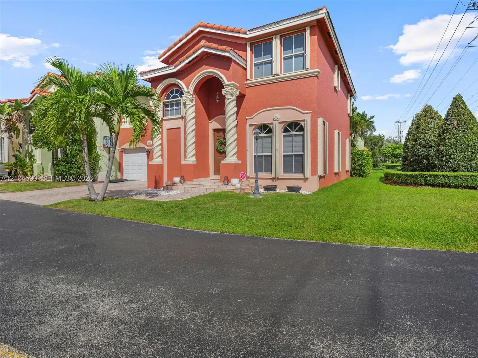 3 bedroom 2 bath Residential for sale at 10801 NW 51st Ln, Doral FL 33178