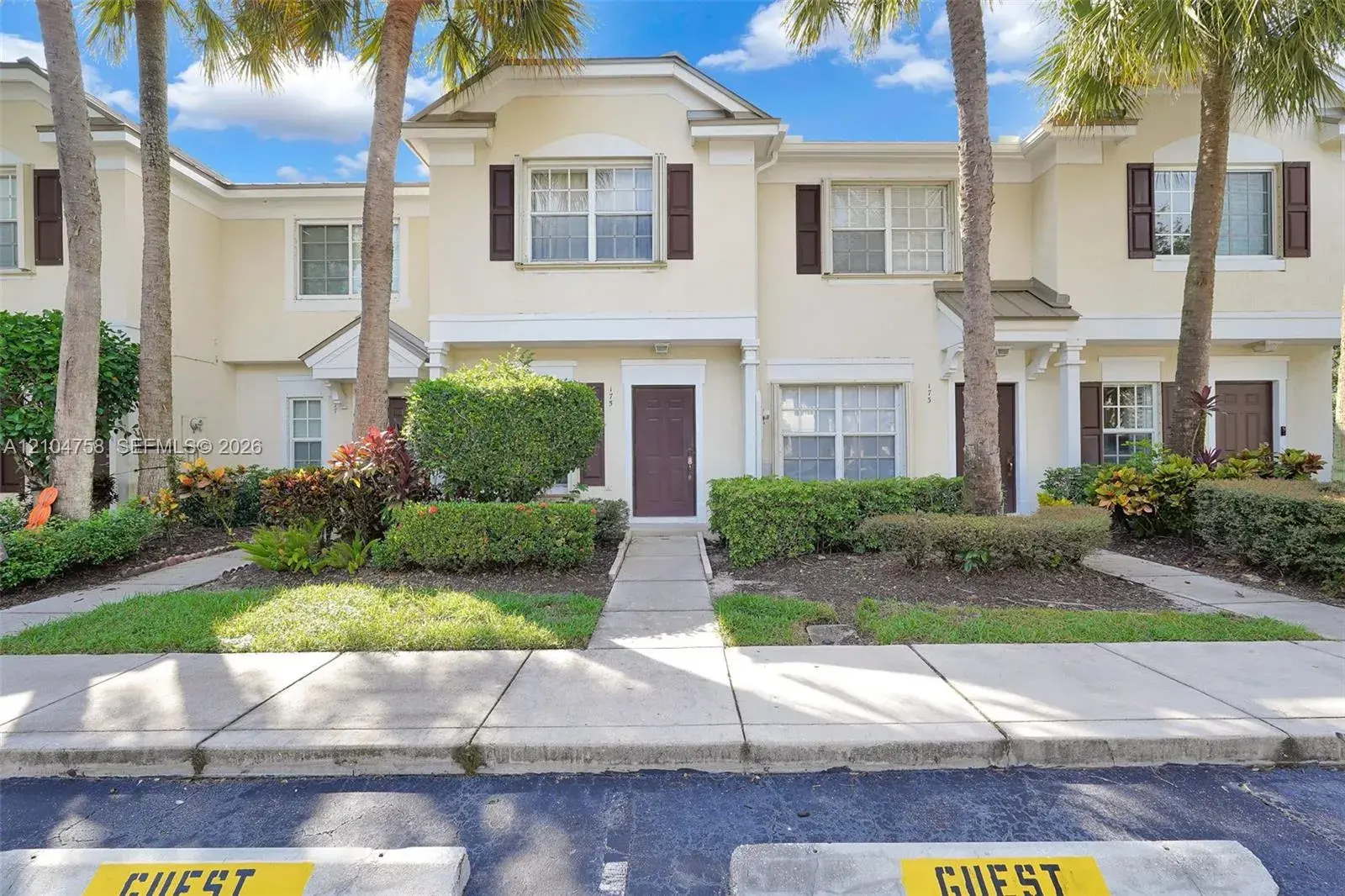 2 bedroom 2 bath Residential for sale at 175 SW 96th Ave, Plantation FL 33324