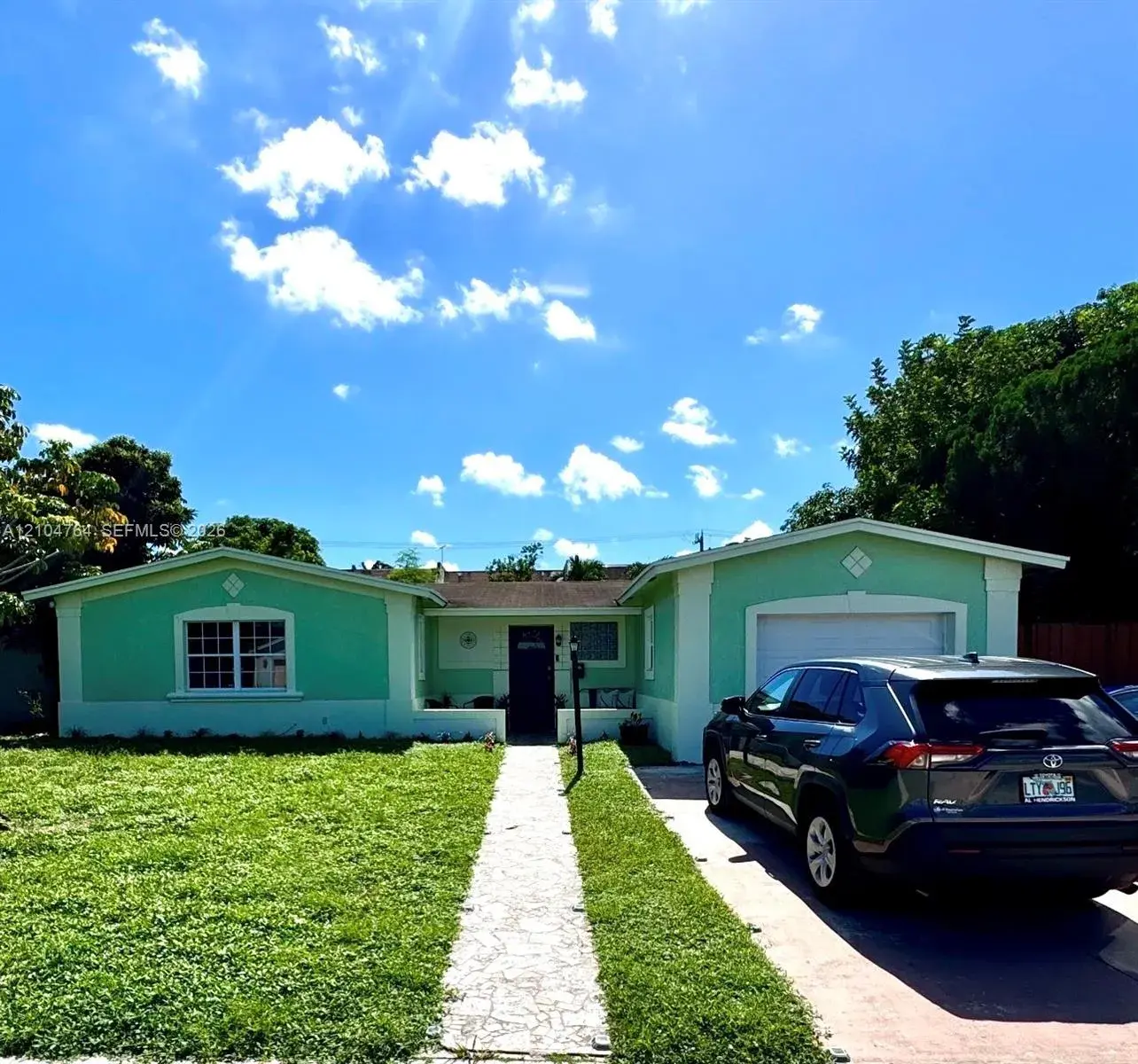 3 bedroom 2 bath Residential for sale at 6472 SW 10th Ct, North Lauderdale FL 33068
