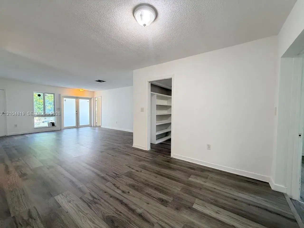 8590 NW 25th Ct, Sunrise FL 33322