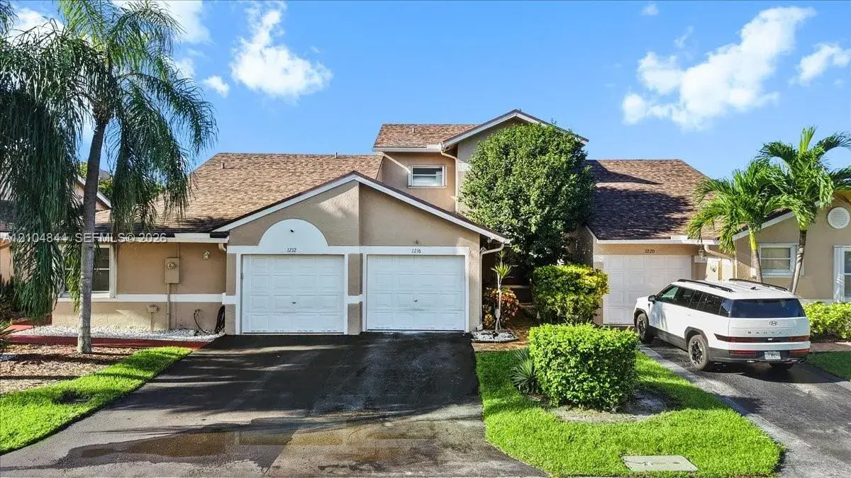 2 bedroom 3 bath Residential for sale at 1216 NW 51st Way, Deerfield Beach FL 33442