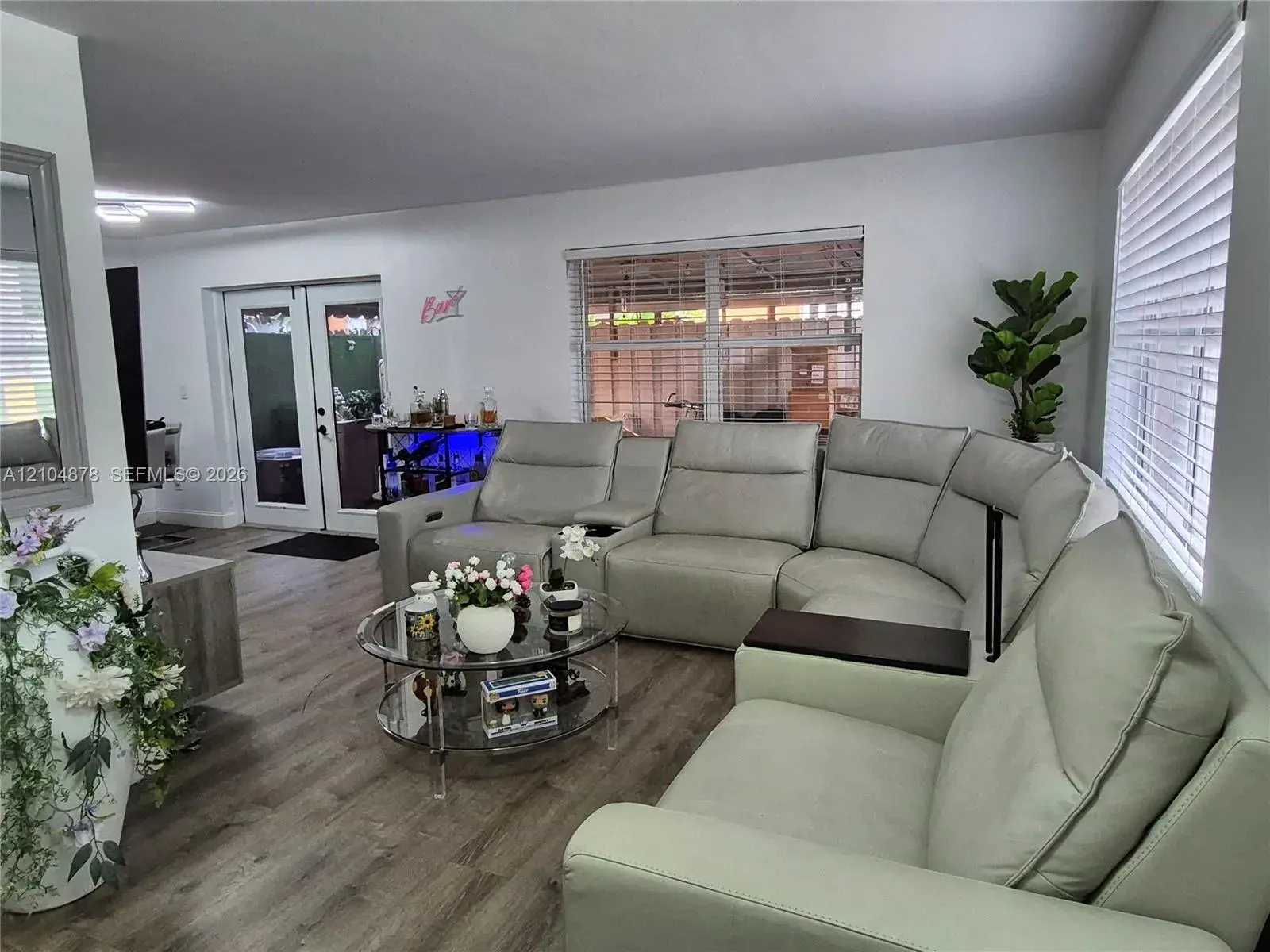 203 NE 12th Ave # 203, Homestead FL 33030