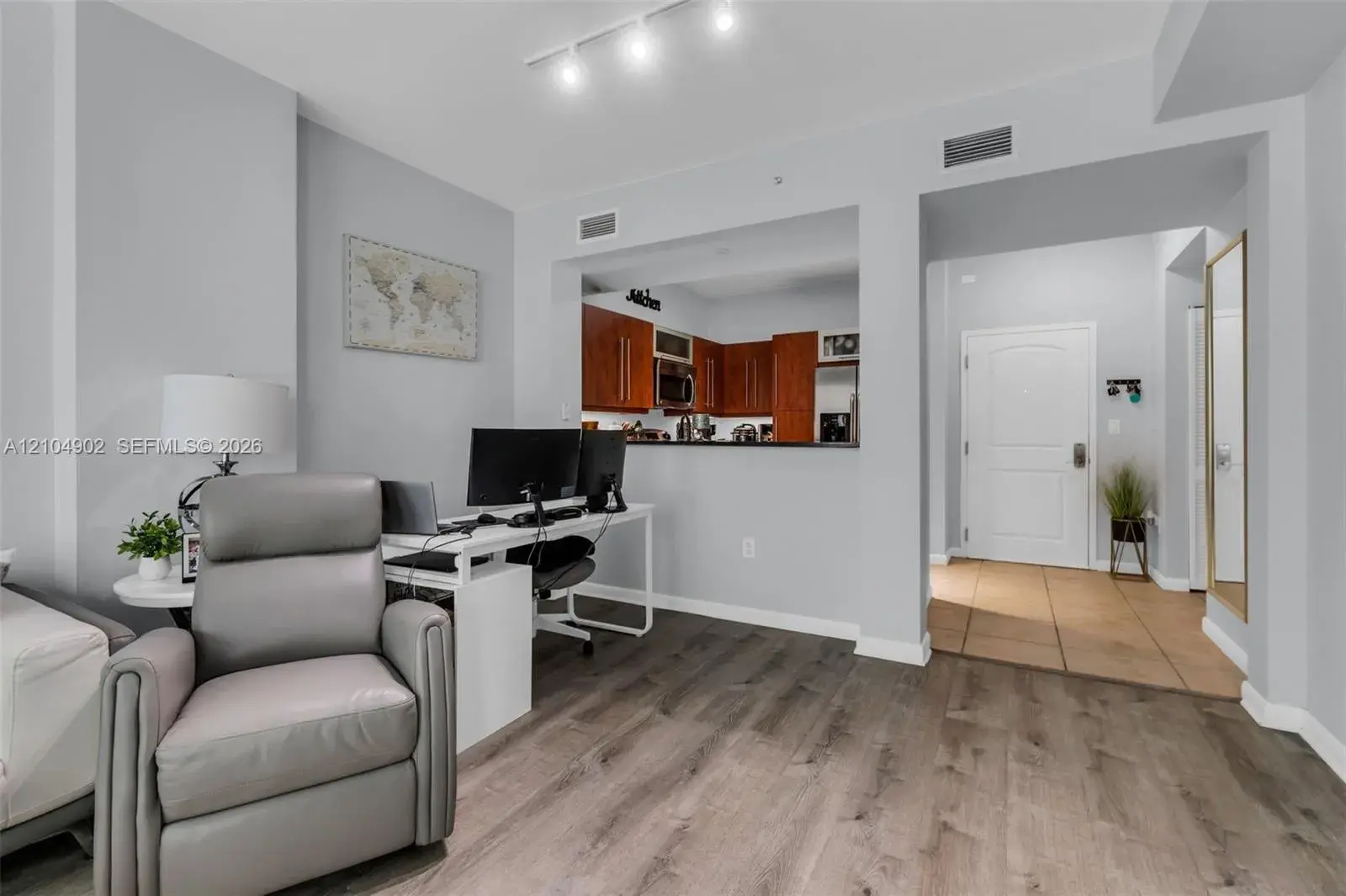 7350 SW 89th St # 803S, Miami FL 33156