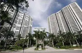 21205 Yacht Club Dr # 308, Aventura FL 33180