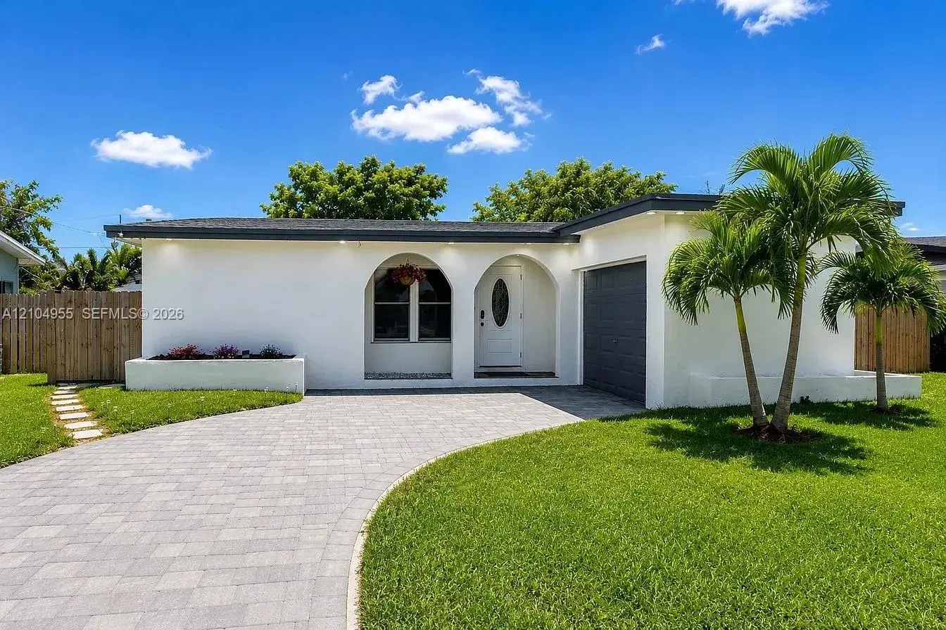 3 bedroom 2 bath Residential for sale at 9162 NW 26th Pl, Sunrise FL 33322