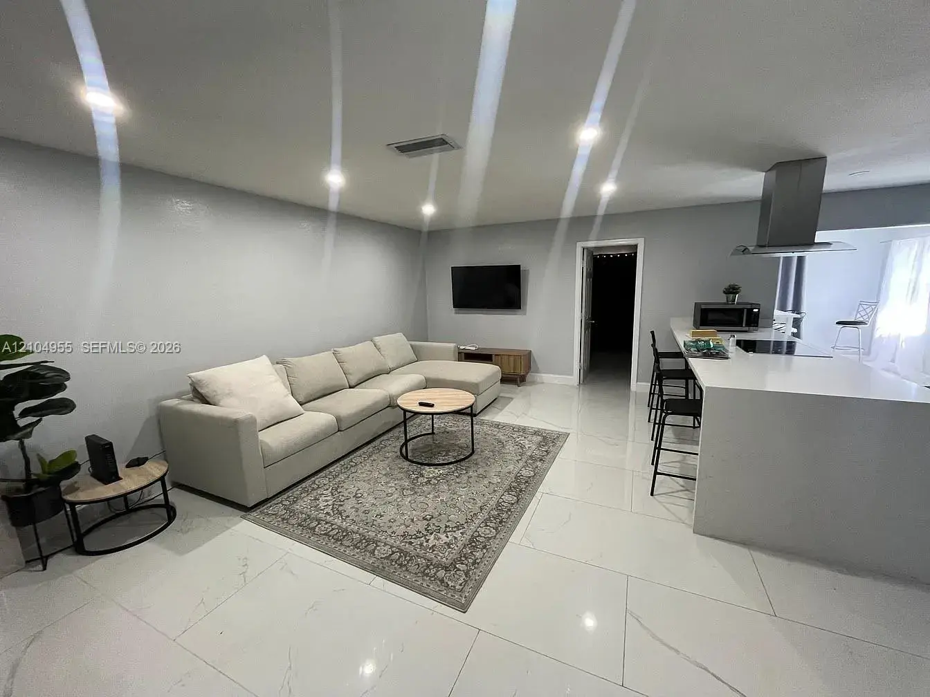 9162 NW 26th Pl, Sunrise FL 33322