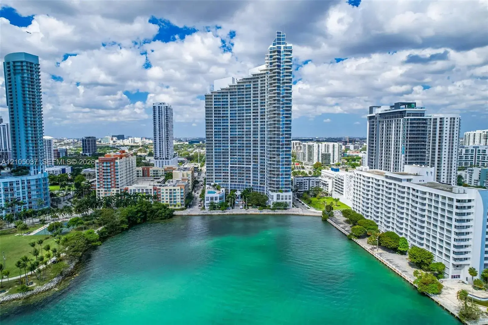 3 bedroom 3 bath Residential for sale at 2020 N Bayshore Dr # 1902, Miami FL 33137