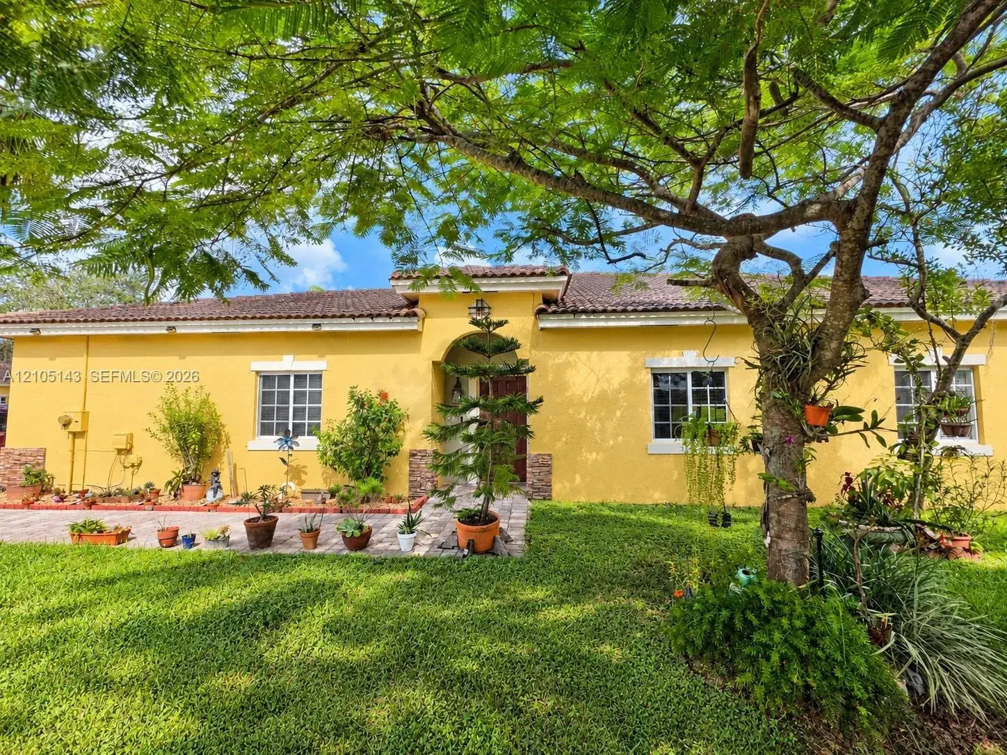 3 bedroom 2 bath Residential for sale at 3344 NE 11th Dr, Homestead FL 33033