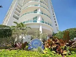1 bedroom 1 bath Residential for sale at 1800 N Bayshore Dr # 2704, Miami FL 33132