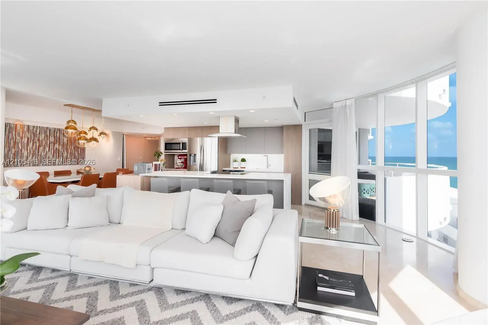 2 bedroom 2 bath Residential for sale at 6301 Collins Ave # 1105, Miami Beach FL 33141