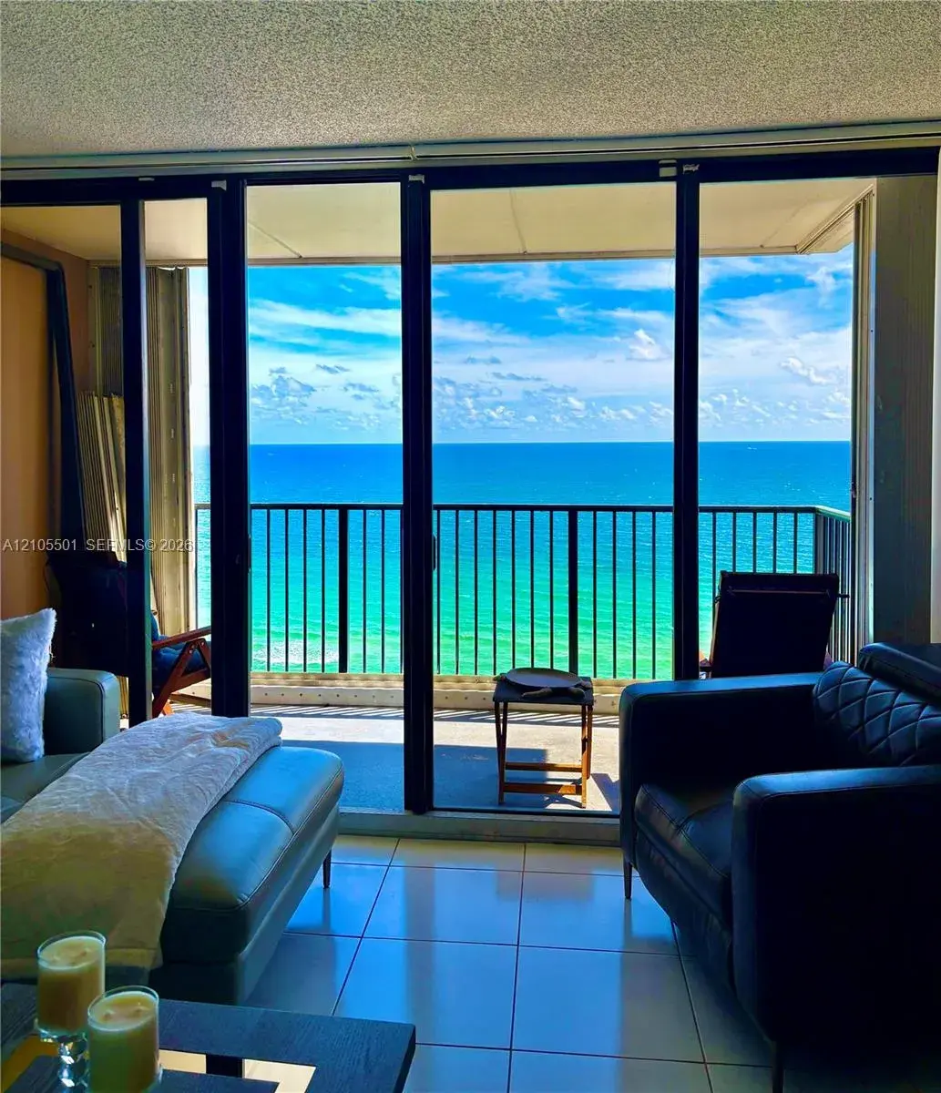 1 bedroom 2 bath Residential for sale at 2101 S Ocean Dr # 1902, Hollywood FL 33019