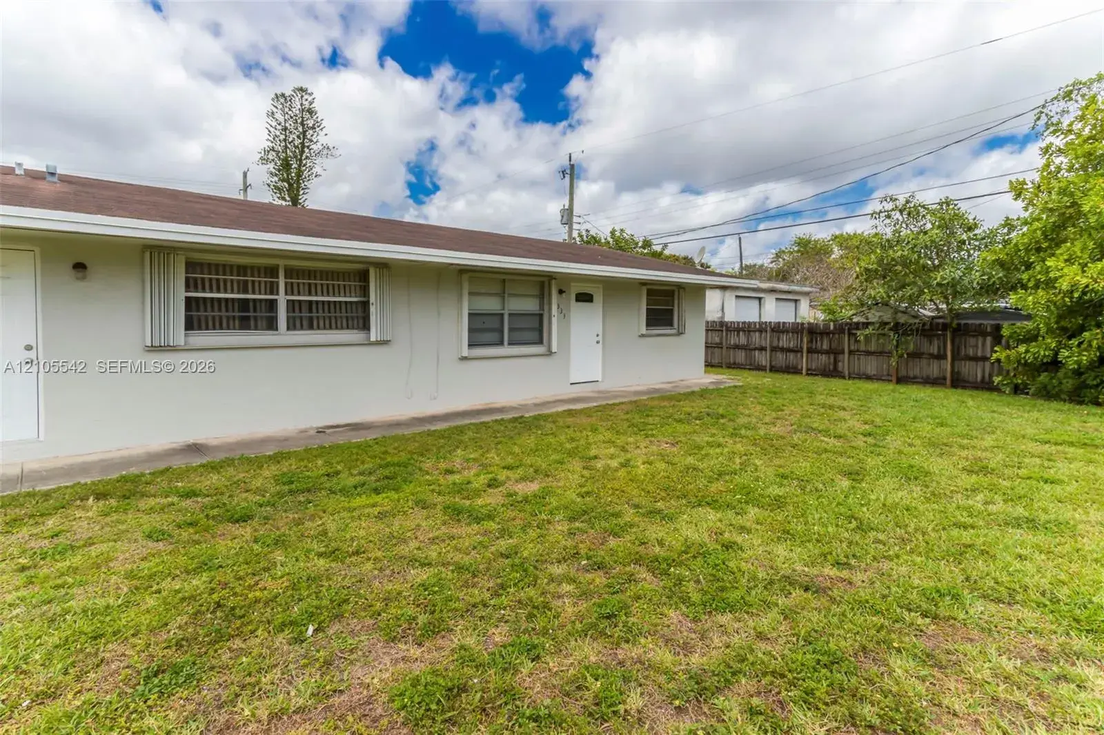 3 bedroom 2 bath Residential Lease for rent at 6333 Pierce St # 2, Hollywood FL 33024