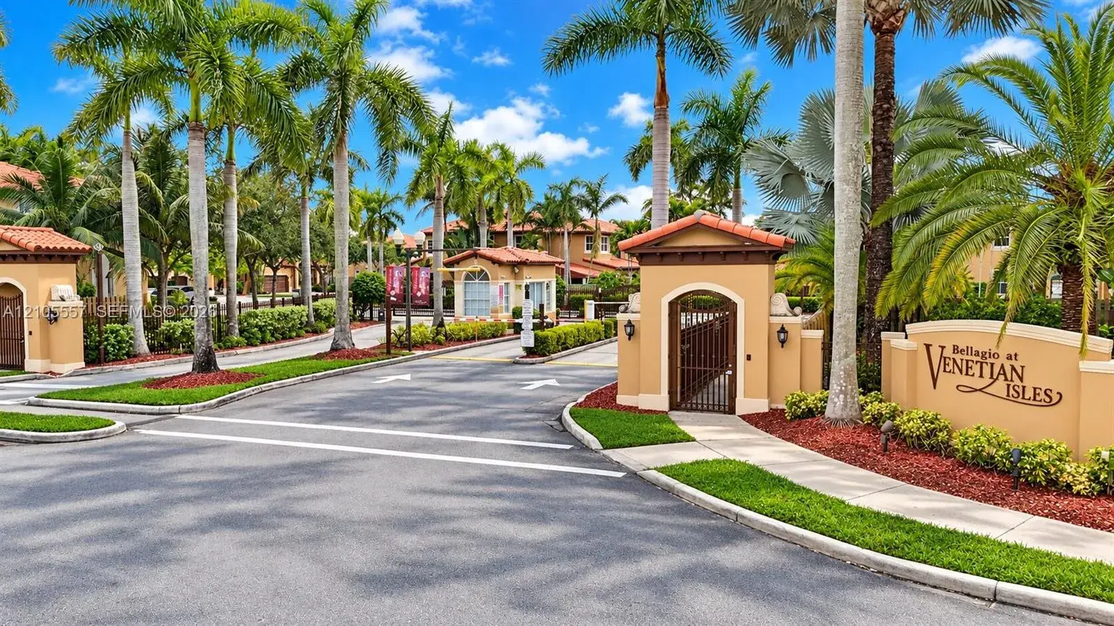 3004 SW 156th Pl, Miami FL 33185