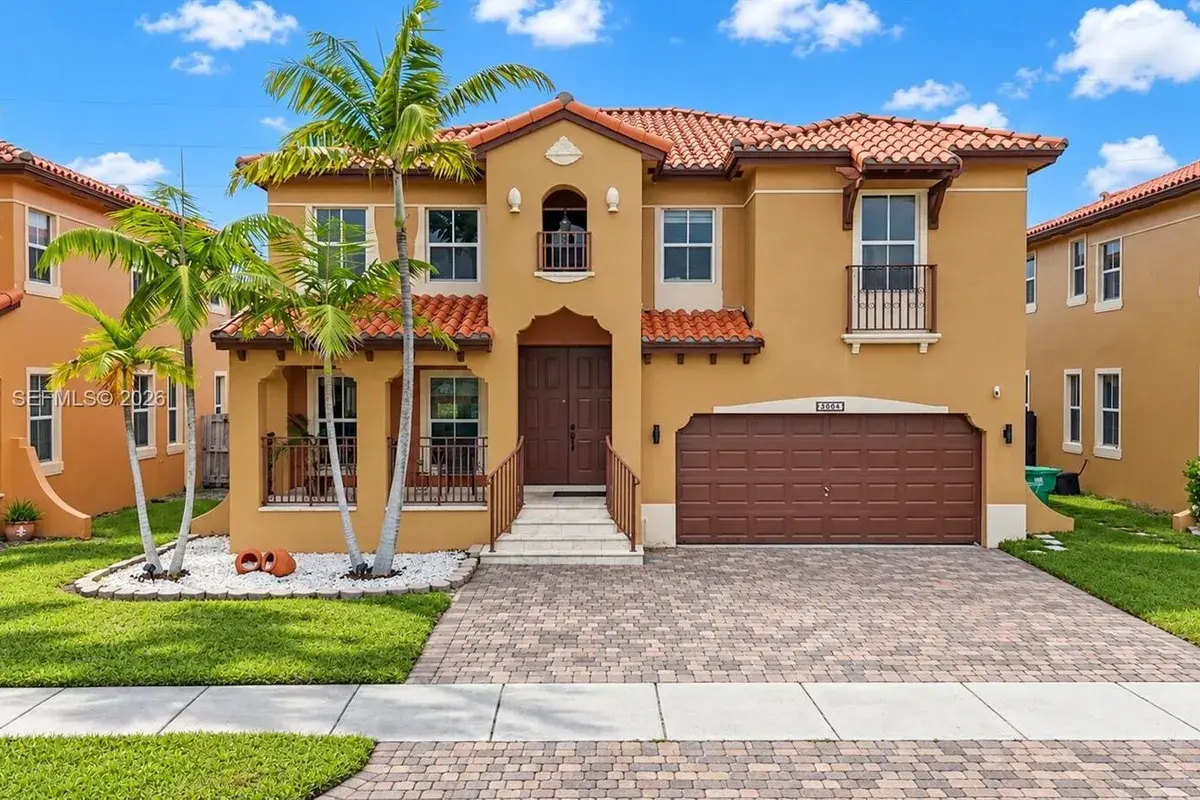 3004 SW 156th Pl, Miami FL 33185