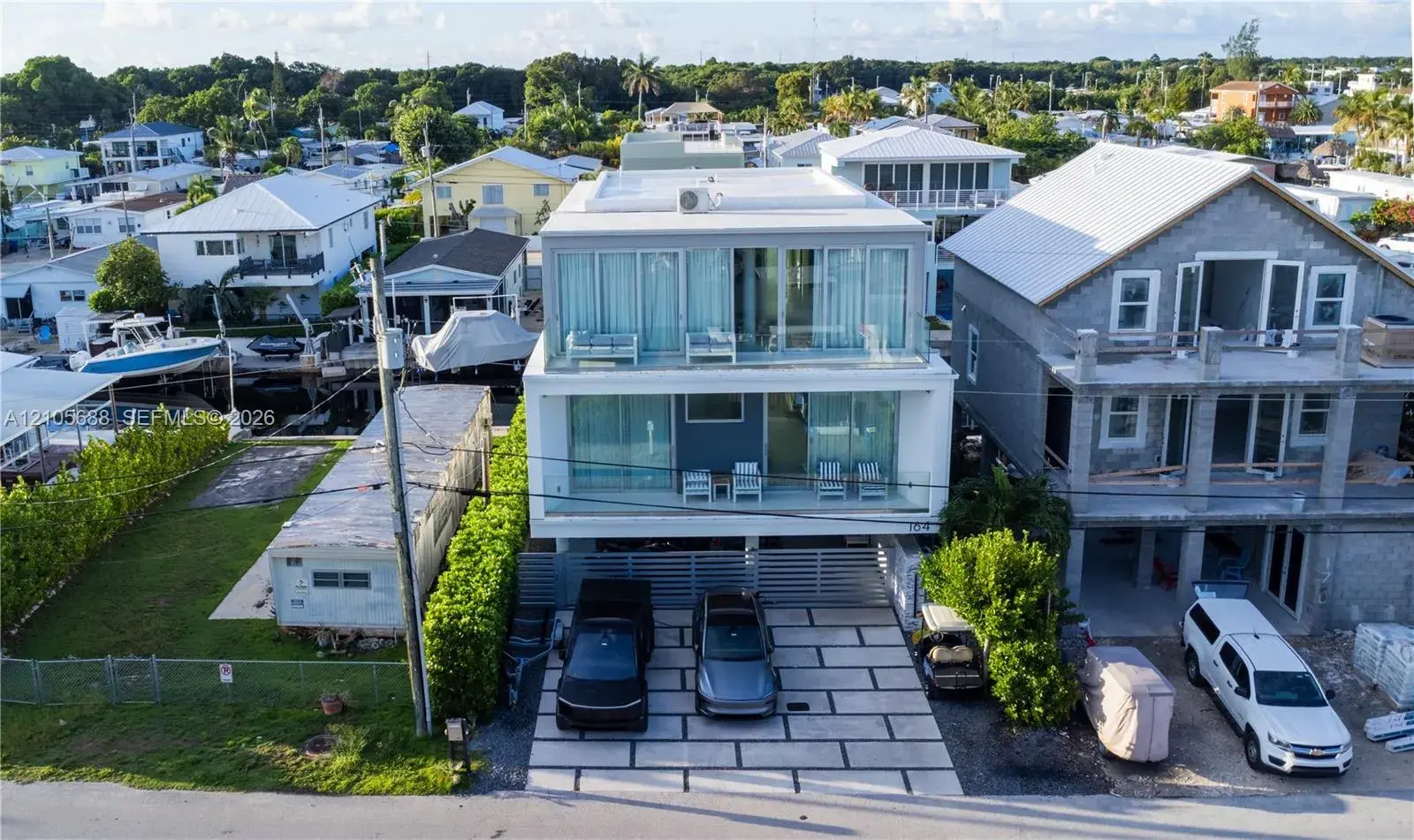 5 bedroom 5 bath Residential for sale at 164 W Avenue C, Key Largo FL 33037