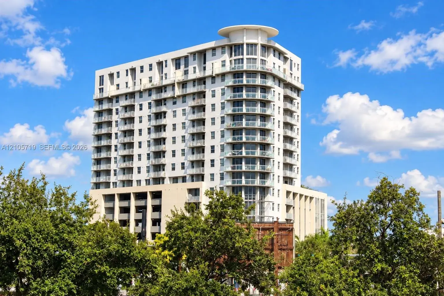 2 bedroom 2 bath Residential for sale at 1 Glen Royal Pkwy # 1510, Miami FL 33125