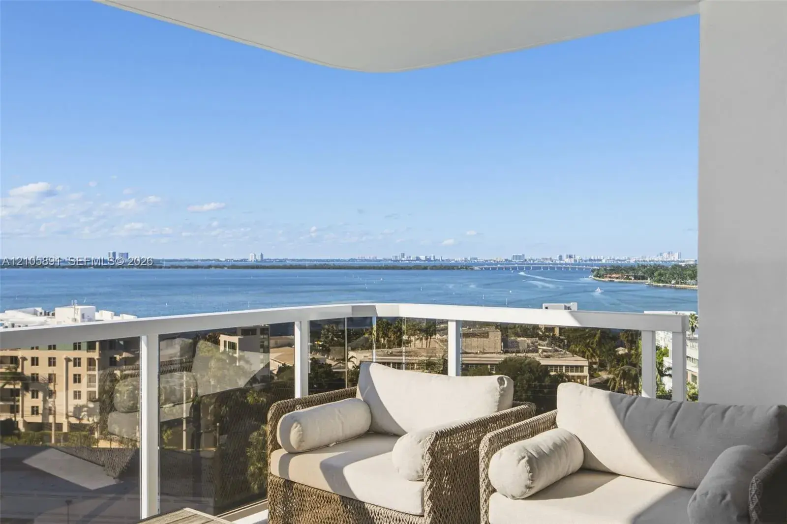 2 bedroom 2 bath Residential for sale at 9 Island Ave # 1215, Miami Beach FL 33139