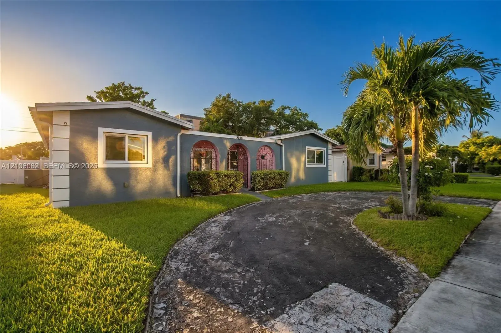 4 bedroom 2 bath Residential for sale at 4200 NW 42nd St, Lauderdale Lakes FL 33319