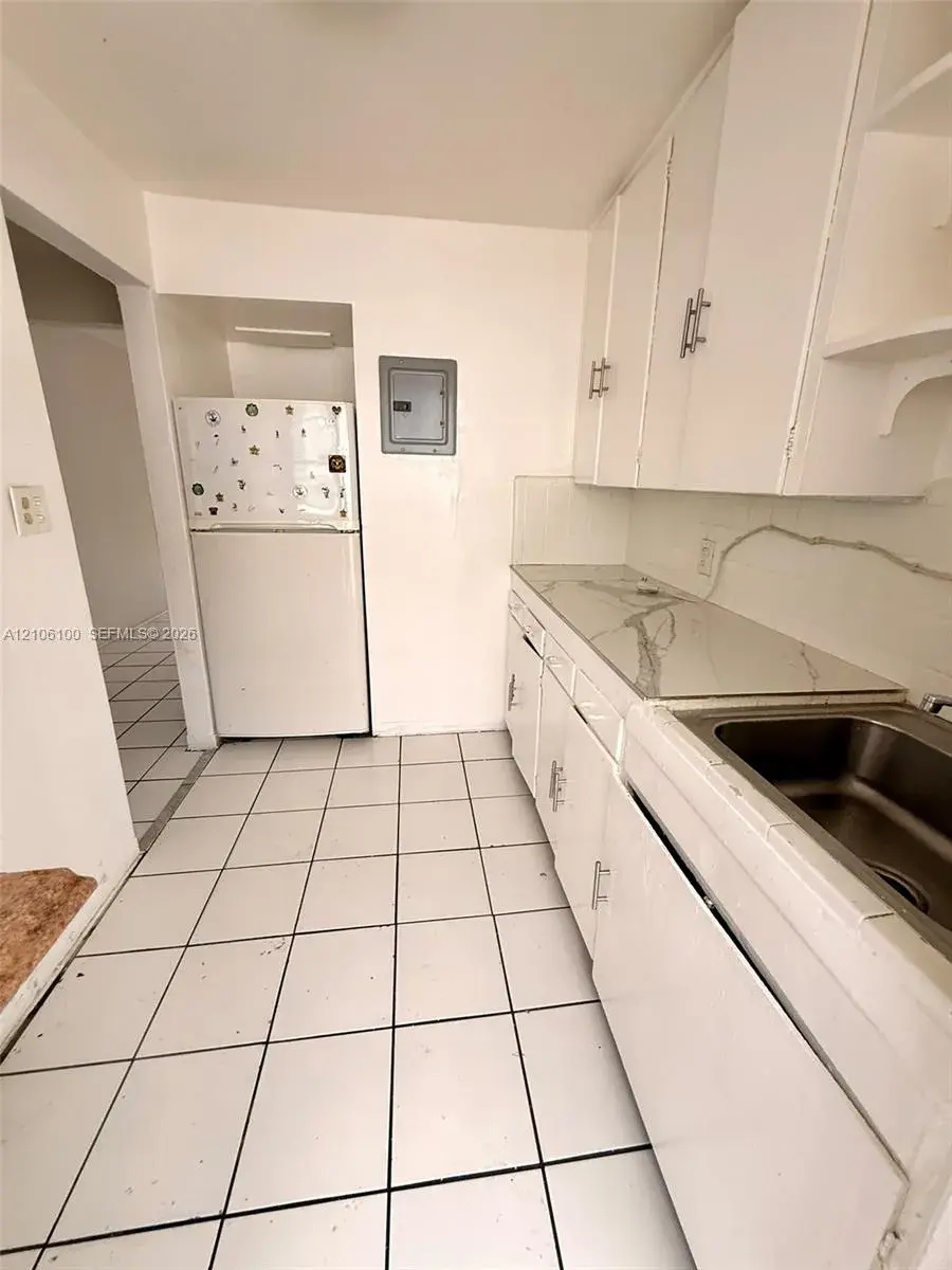 1919 Buchanan St # 2, Hollywood FL 33020