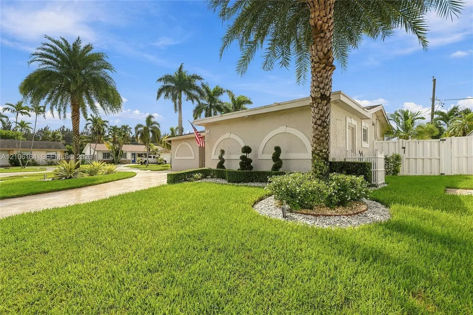 11360 NW 46th Pl, Sunrise FL 33323