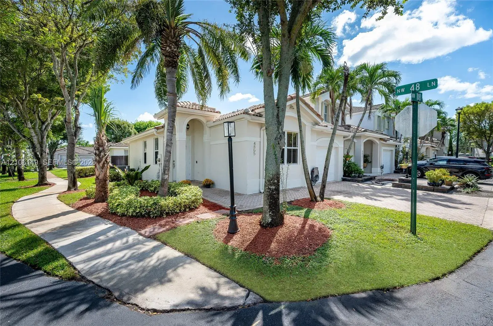 4865 NW 108th Path, Doral FL 33178