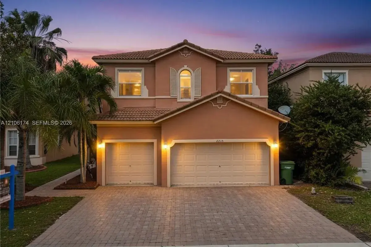 2215 Portofino Ave, Homestead FL 33033
