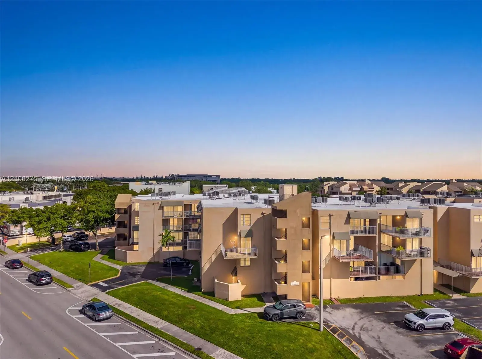 2 bedroom 2 bath Residential for sale at 10801 SW 109th Ct # D305, Miami FL 33176