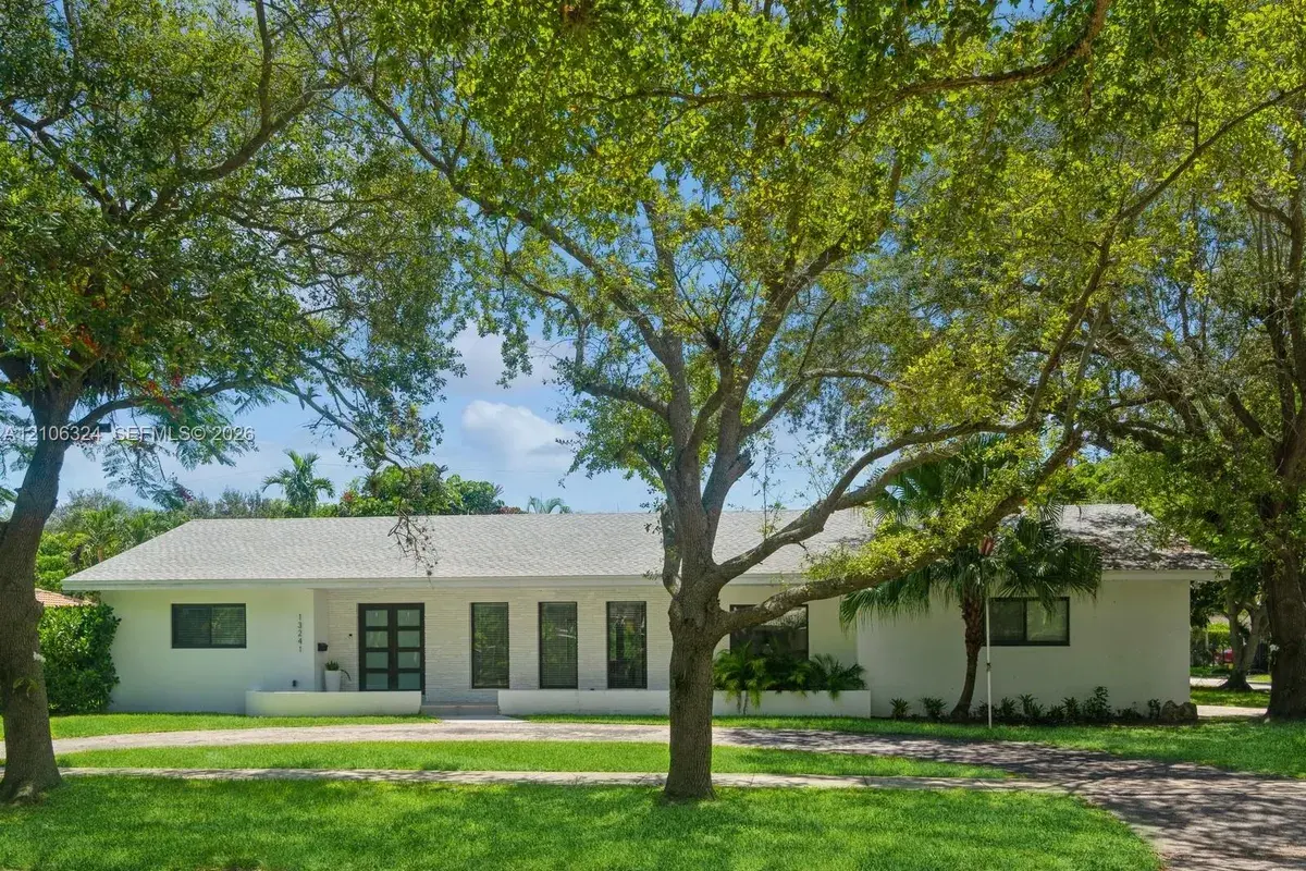 13241 SW 72nd Ave, Pinecrest FL 33156